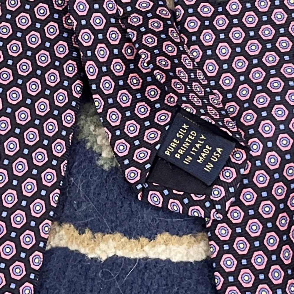 NWT Brooks Brothers pink & blue Foulard Medallion Print Silk Twill Tie Italy USA